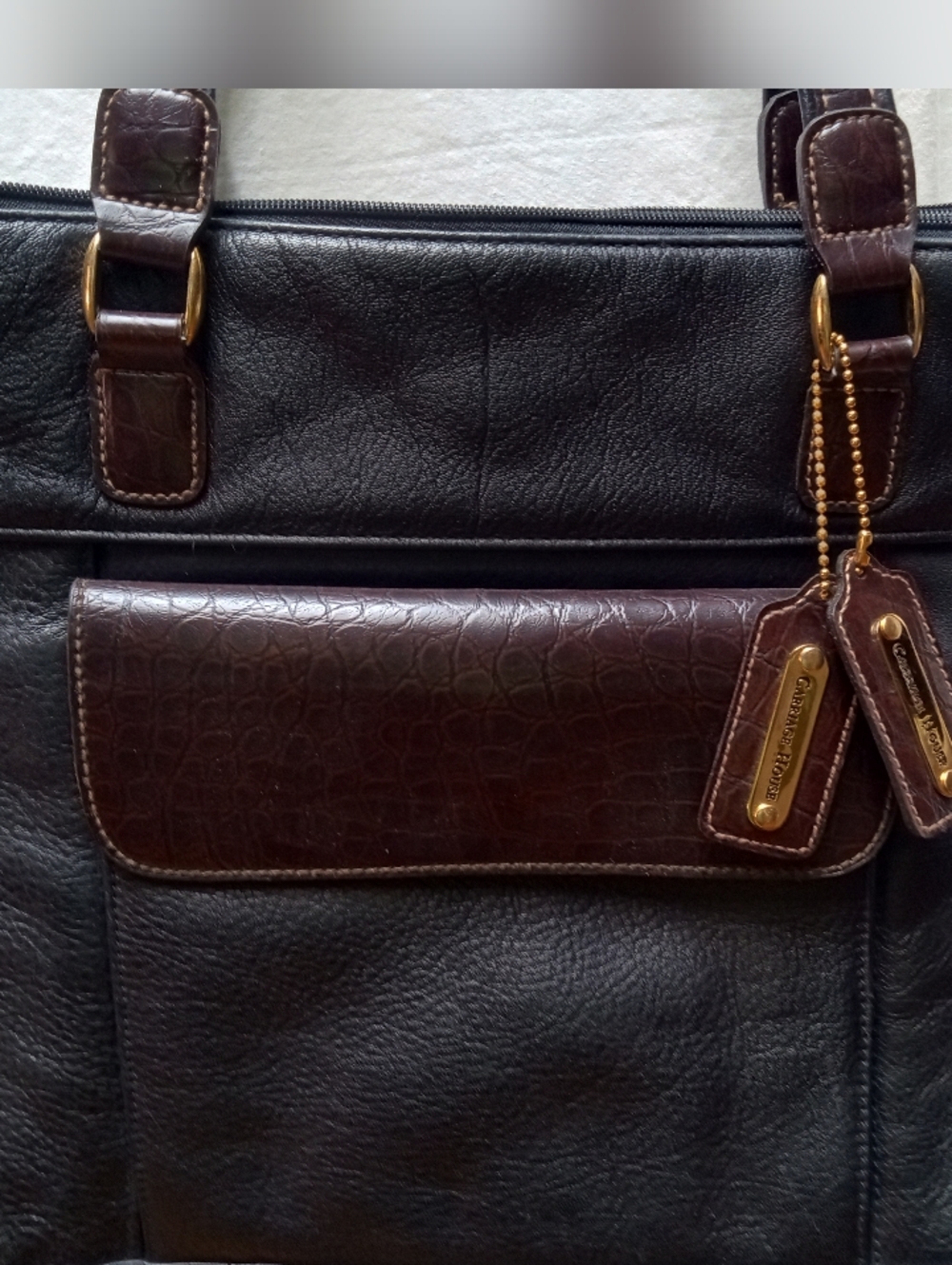 Vintage Carriage House Black and Brown Leather Tote Bag / Purse